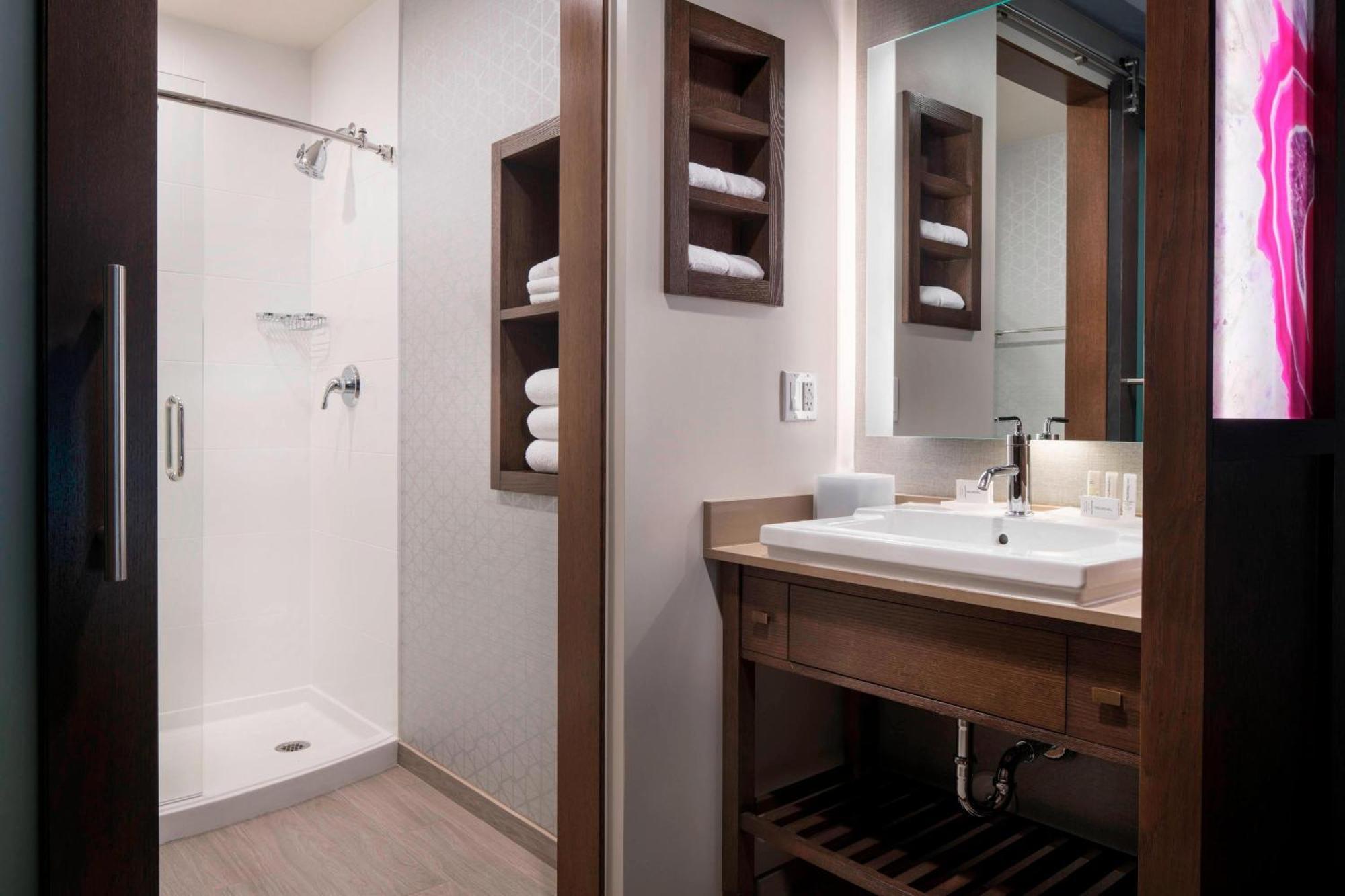 Residence Inn By Marriott Phoenix Downtown Zewnętrze zdjęcie