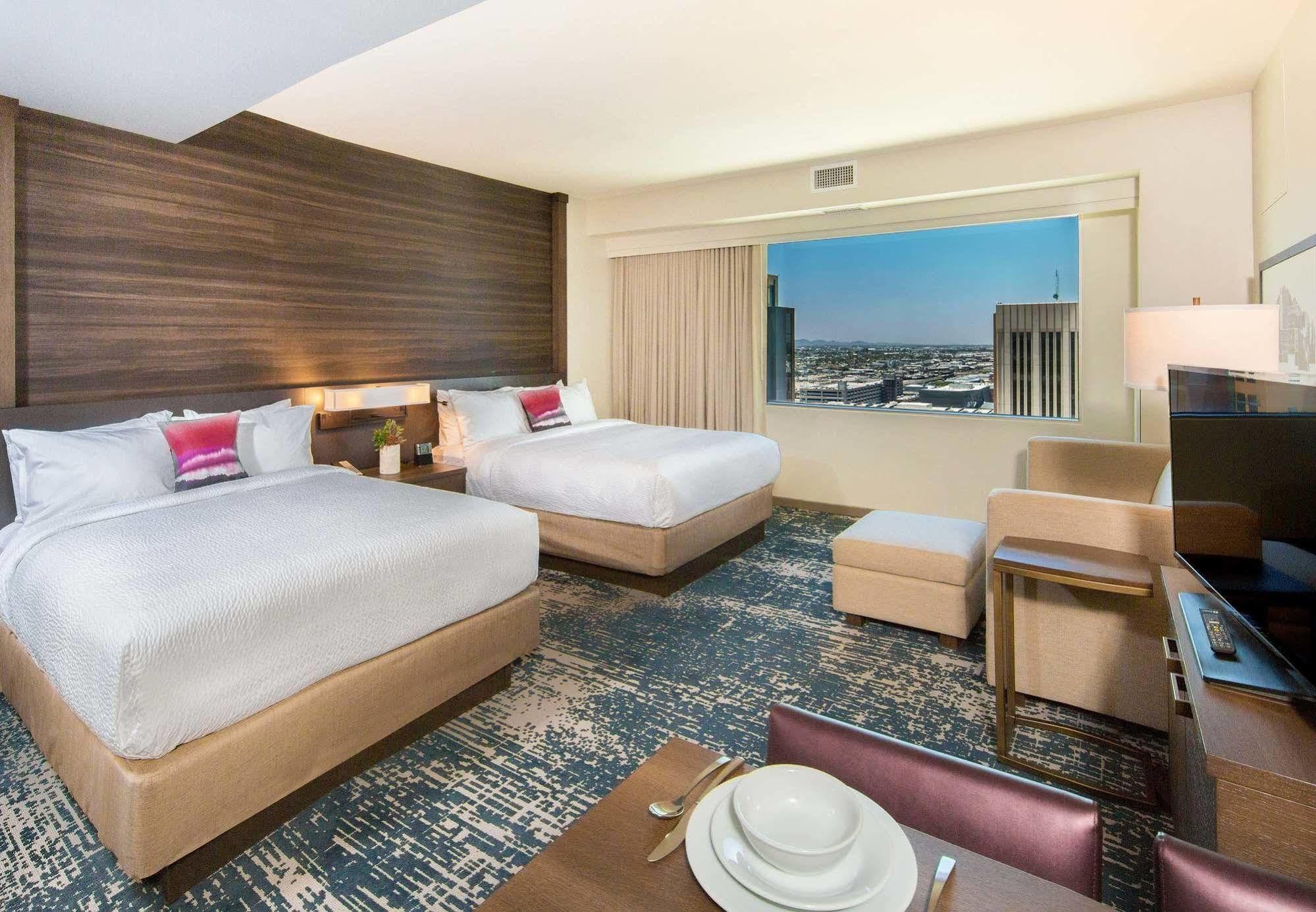 Residence Inn By Marriott Phoenix Downtown Zewnętrze zdjęcie