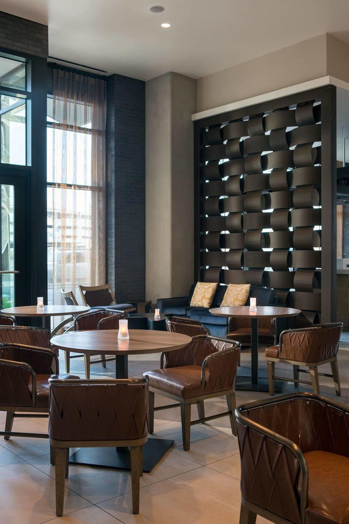 Residence Inn By Marriott Phoenix Downtown Zewnętrze zdjęcie